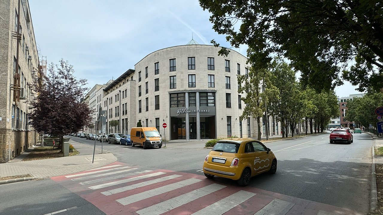 BETHLEN OFFICE BUILDING AND STORES